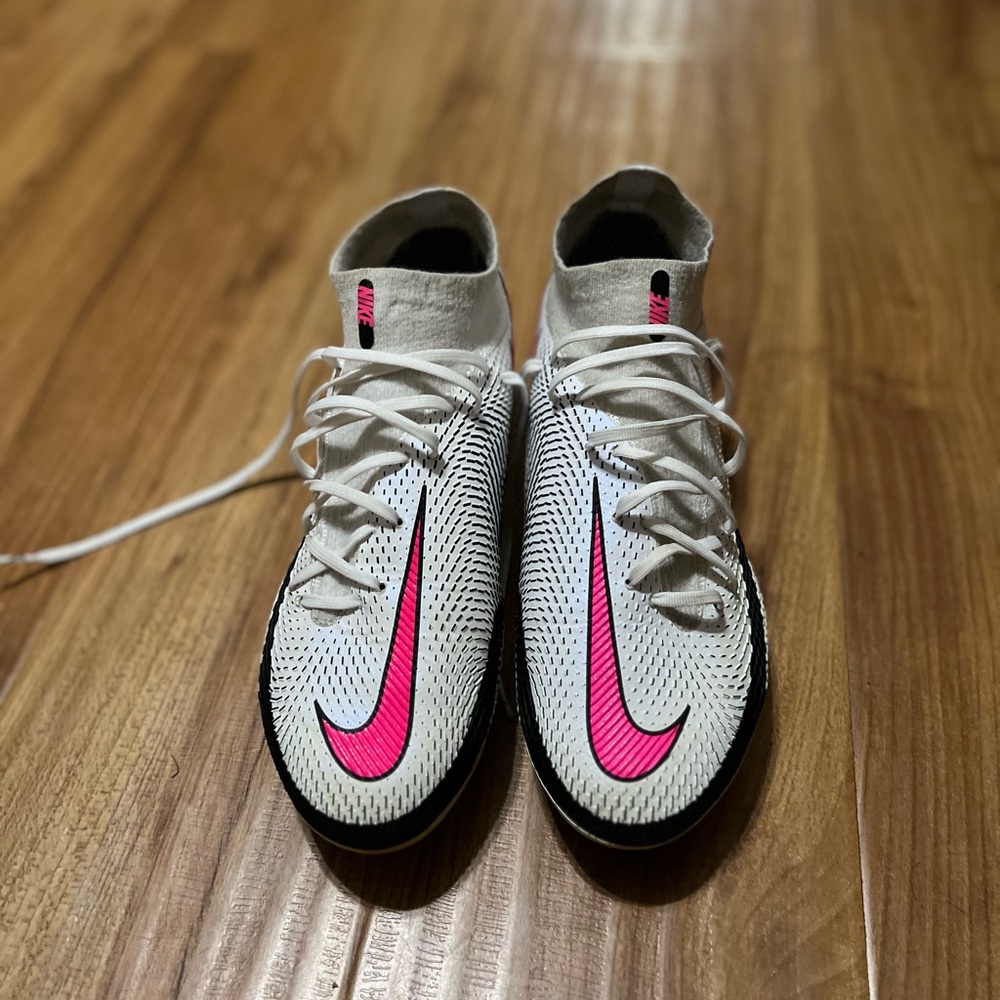 -Great condition 
-Anti-Clog traction 
-Don’t have the box
-Used 3-5 times